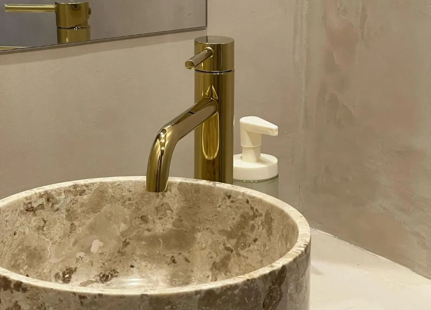 2 Elegants Appartements Au Coeur Du Marais París