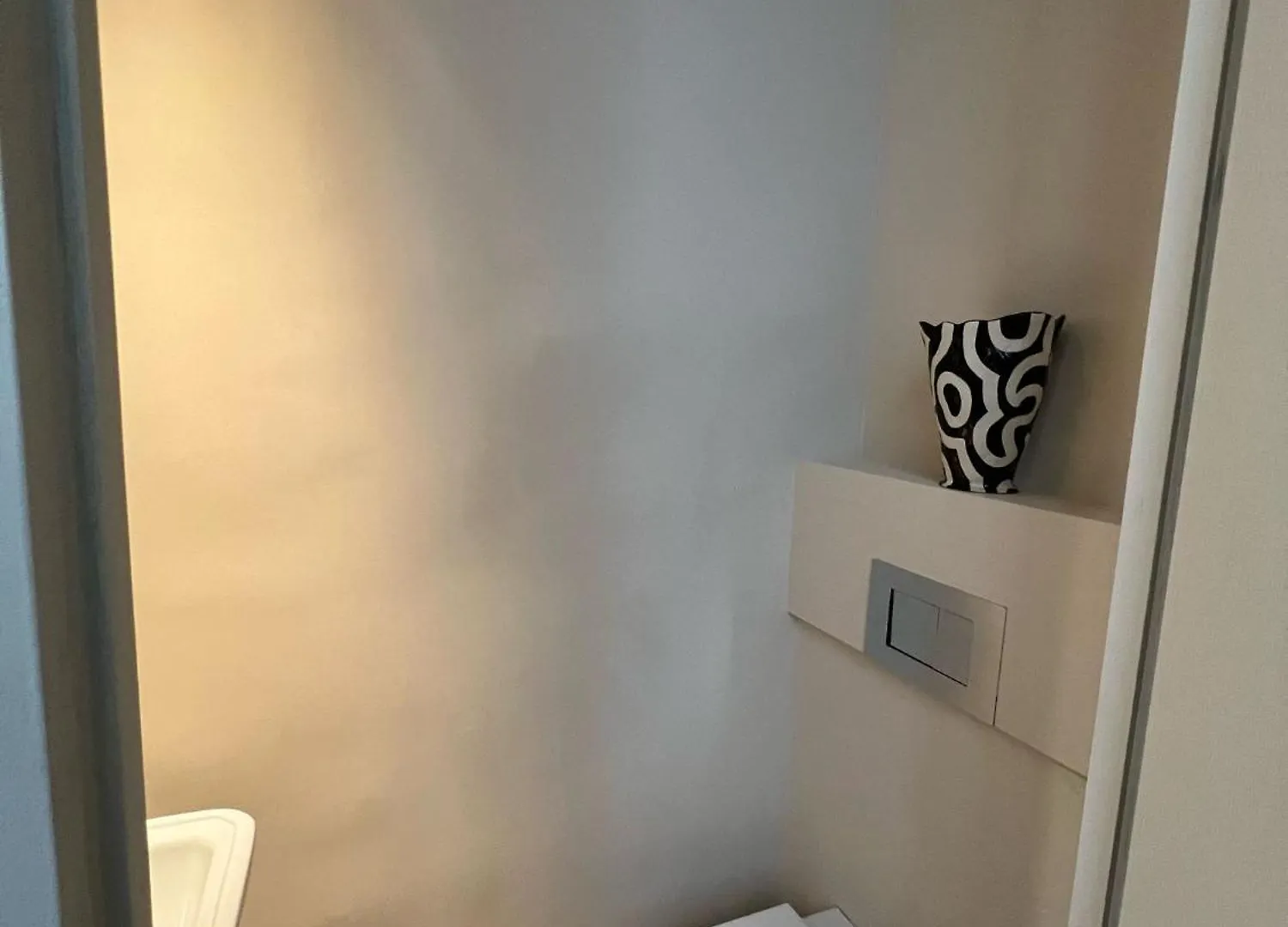 2 Elegants Appartements Au Coeur Du Marais Paris France